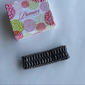 New in‎ box Premier Designs stretch bracket fashion statement piece